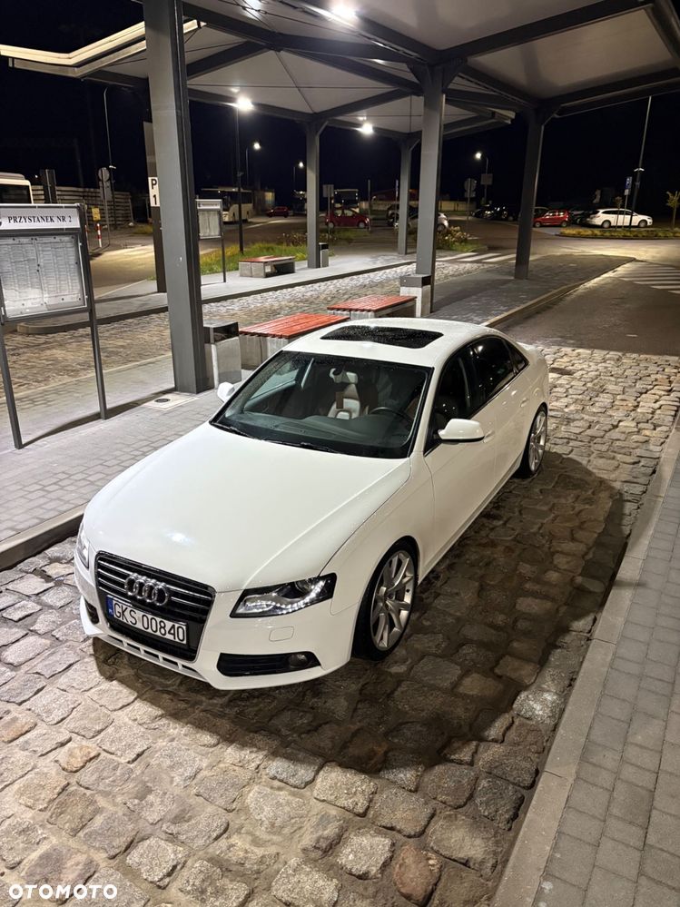 Audi A4 Limousine