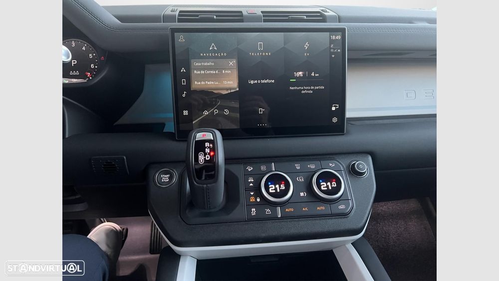 Land Rover Defender 2.0 P300e 110 AWD X-Dynamic SE - 8