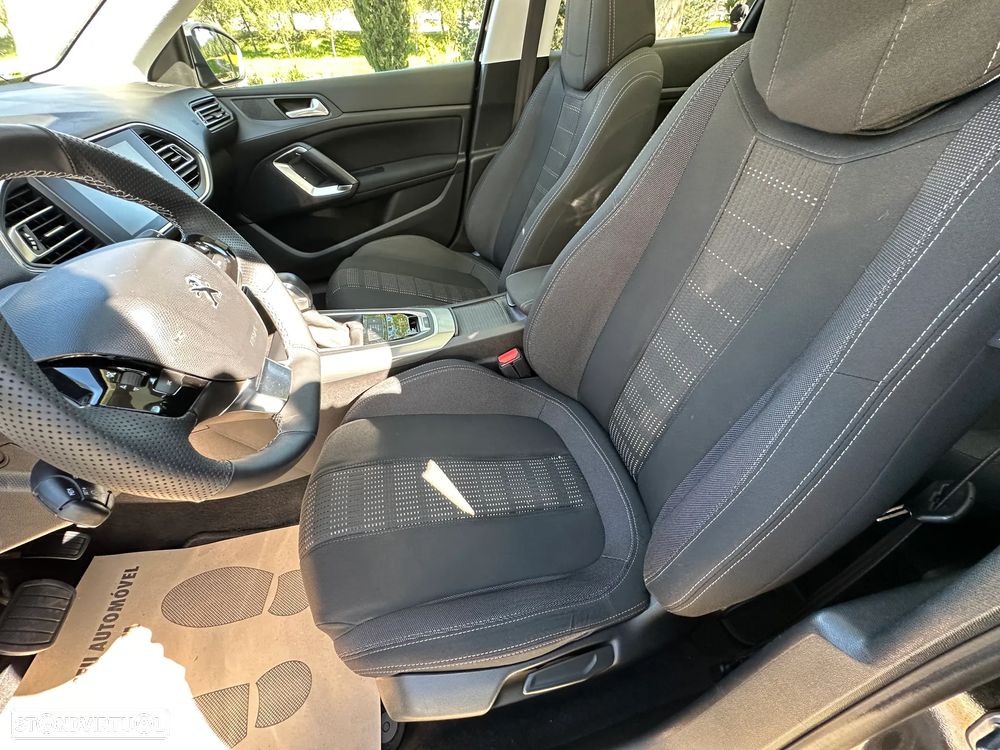 Peugeot 308 SW 1.6 BlueHDi Allure J17 EAT6 - 13