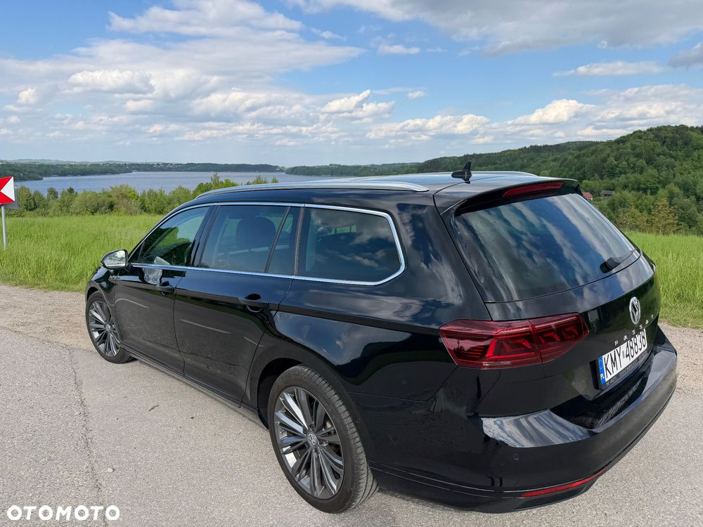 Volkswagen Passat 2.0 TDI Business DSG - 13