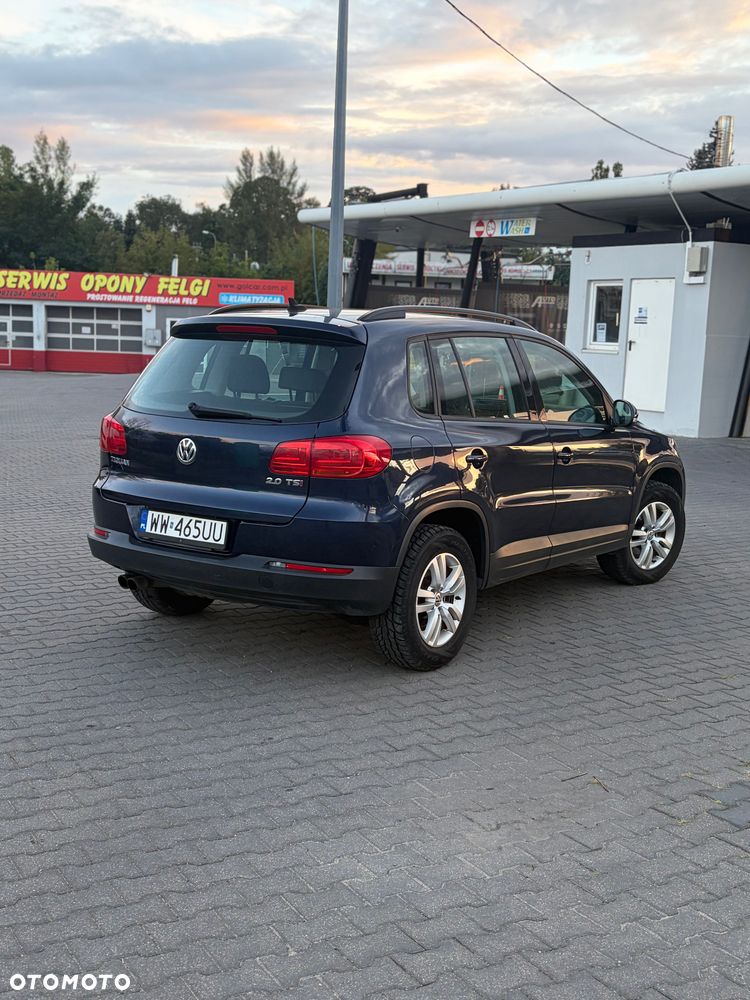 Volkswagen Tiguan - 5