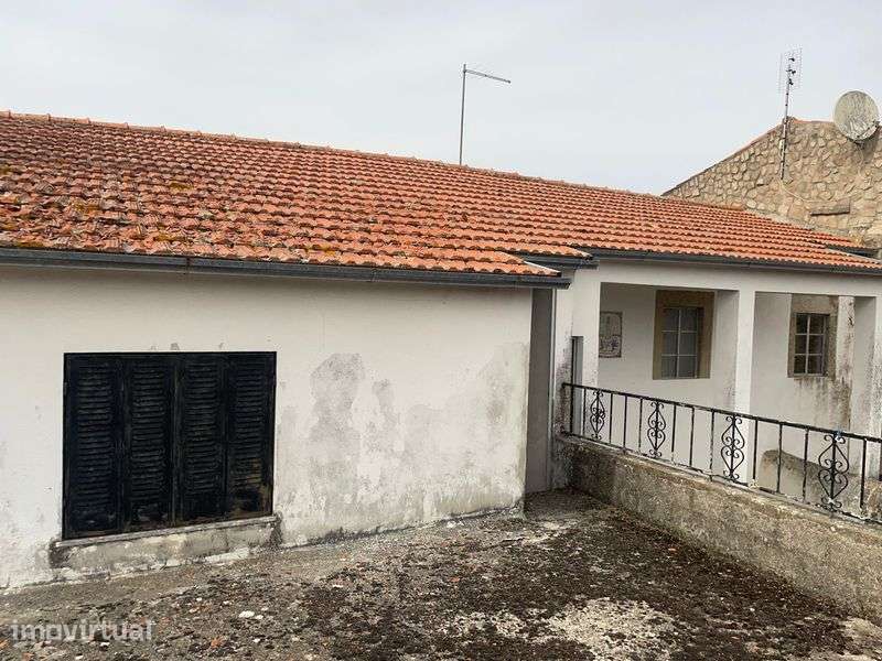Vende-se moradia rural - Grande imagem: 5/11
