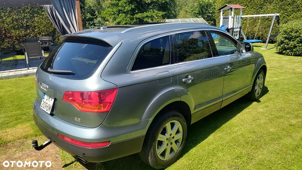 Audi Q7 - 7