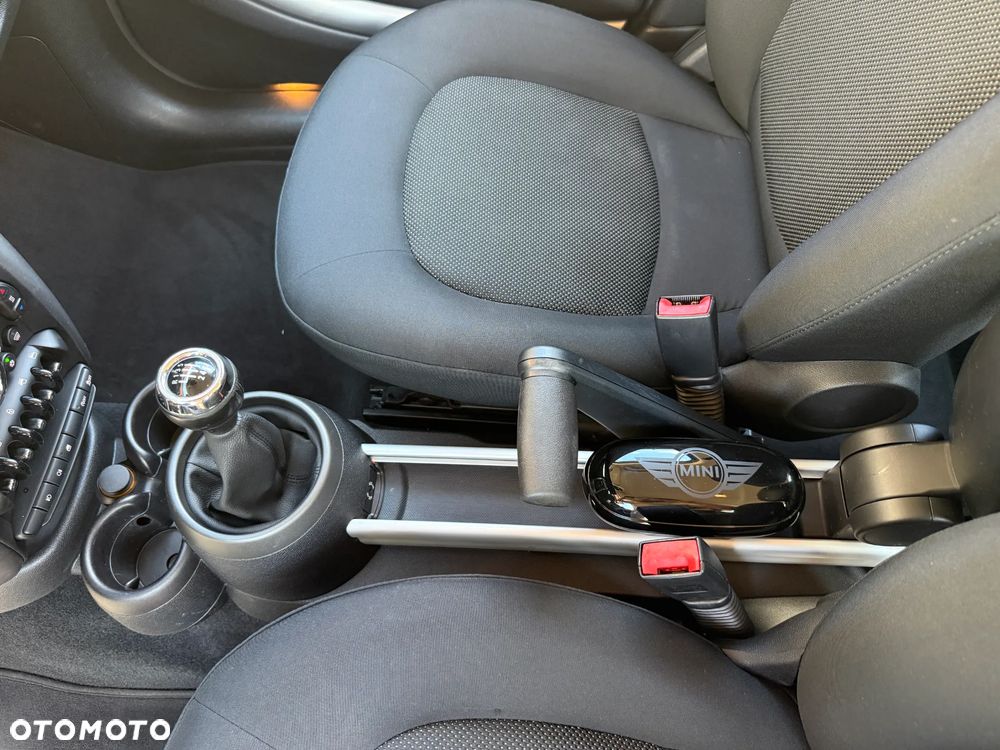 MINI Countryman One D - 13