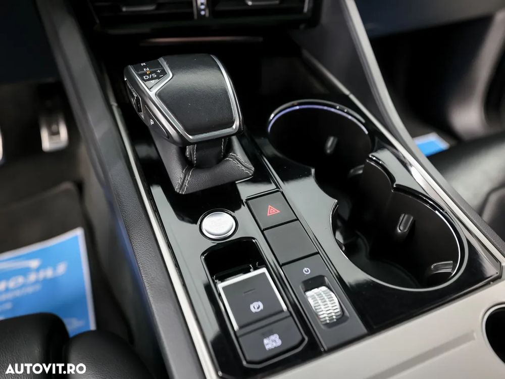 Volkswagen Touareg 3.0 V6 TDI 4Motion DPF Automatik R-Line - 17