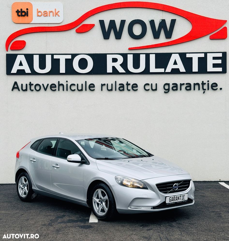 Volvo V40 D2 DRIVe Momentum - 2