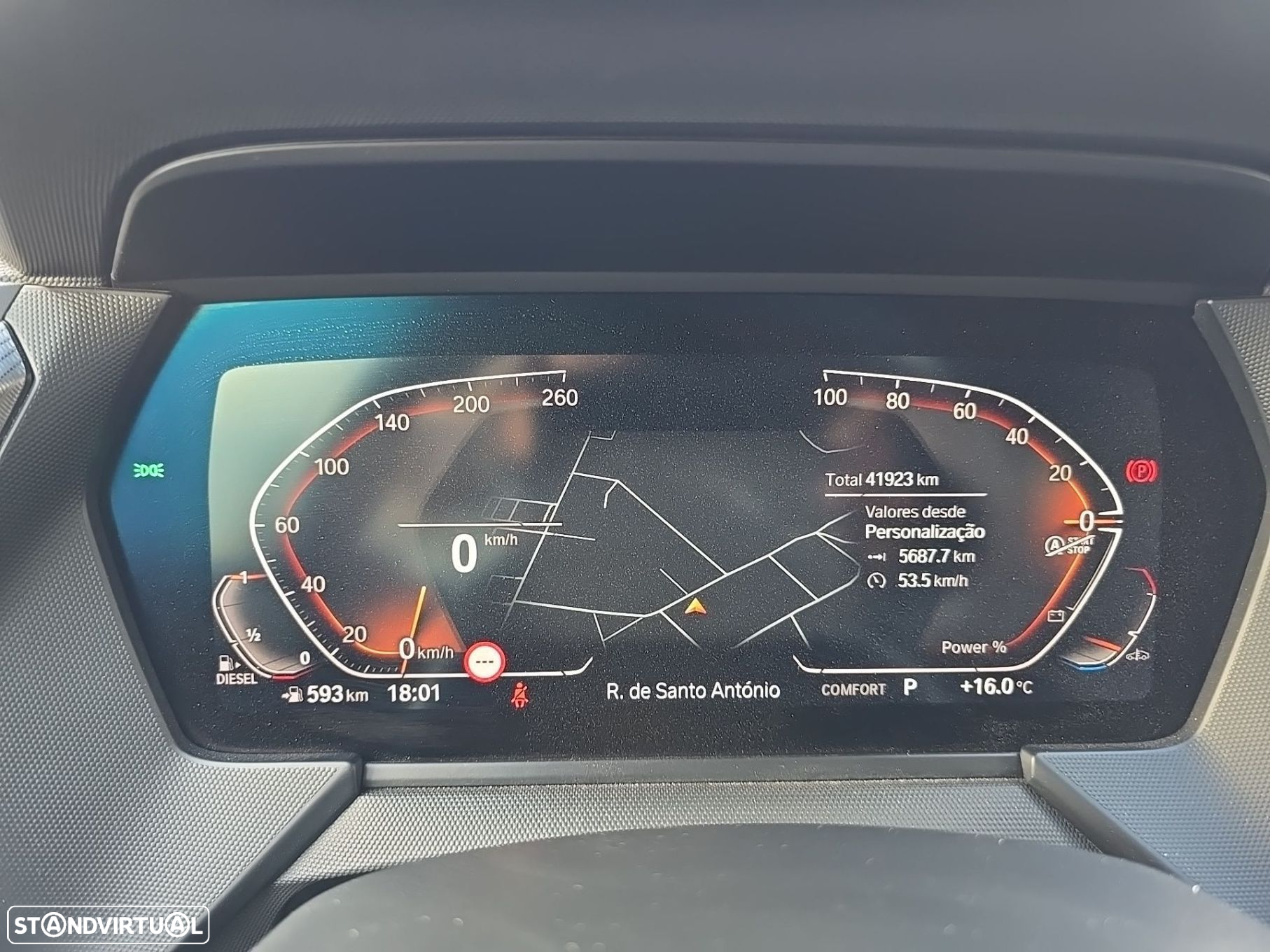 BMW 116 d Pack Desportivo M Auto - 22