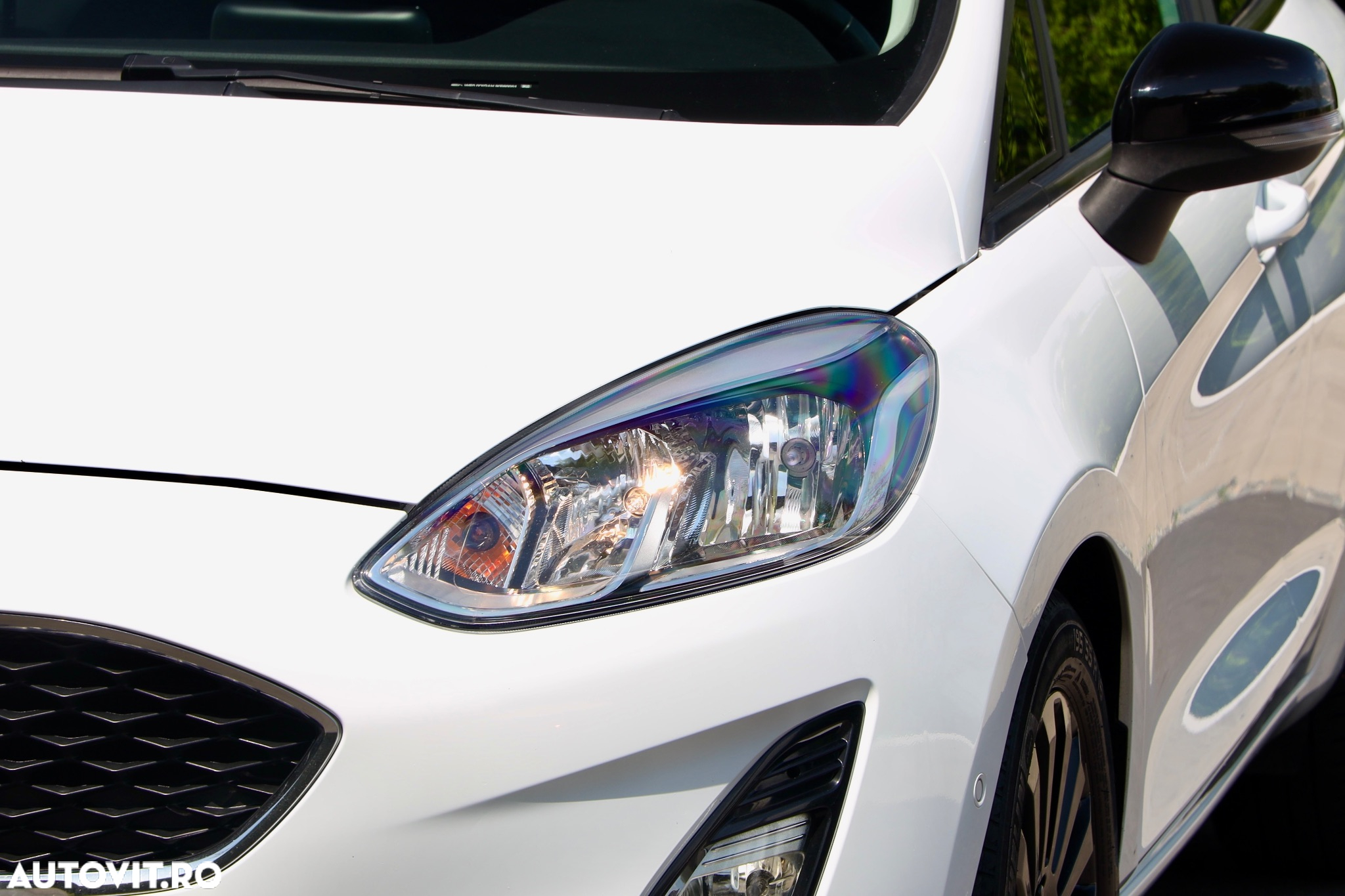 Ford Fiesta 1.0 EcoBoost Powershift Trend - 34