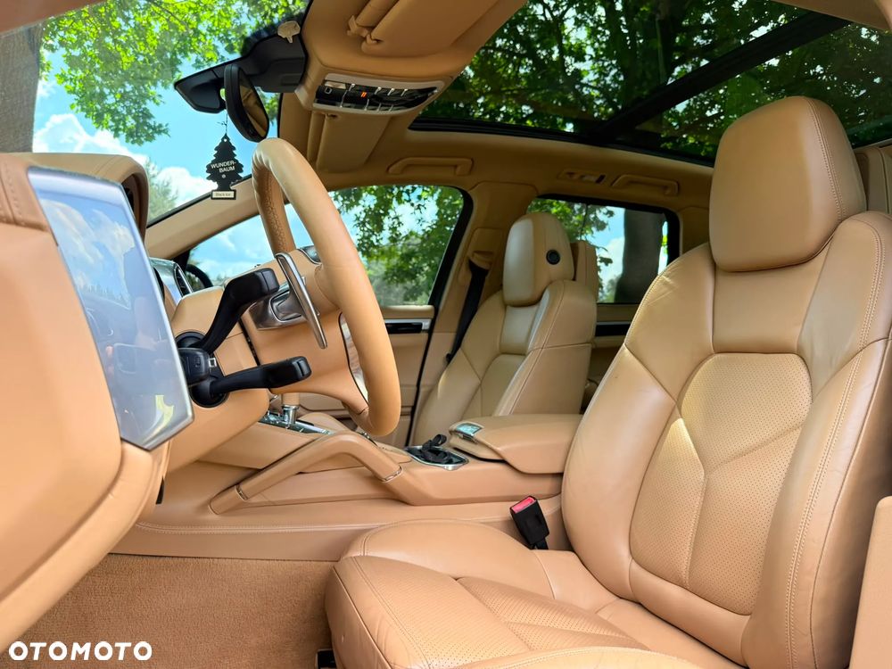 Porsche Cayenne Tiptronic S - 7