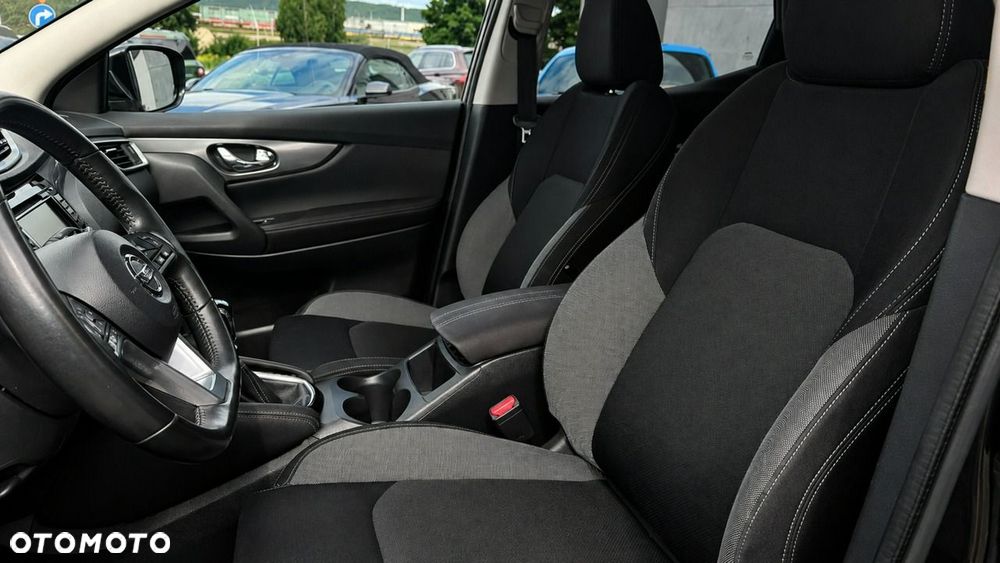 Nissan Qashqai - 8