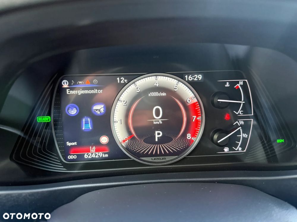 Lexus UX 250h F Sport 2WD - 28