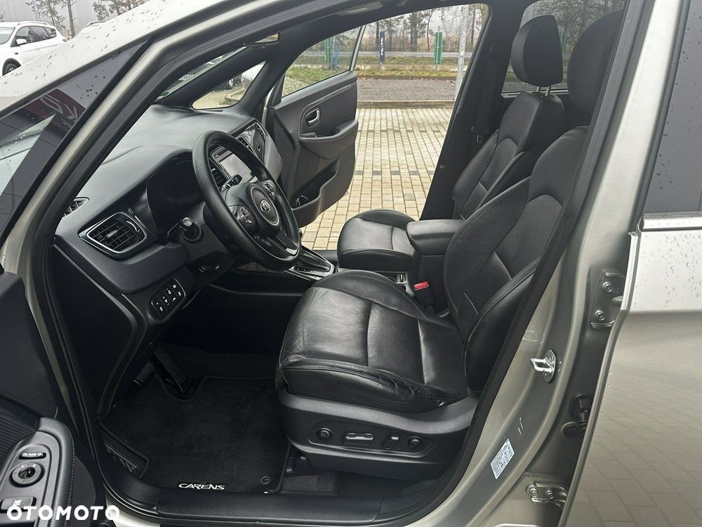 Kia Carens 1.7 CRDi XL 7os 7DCT - 11