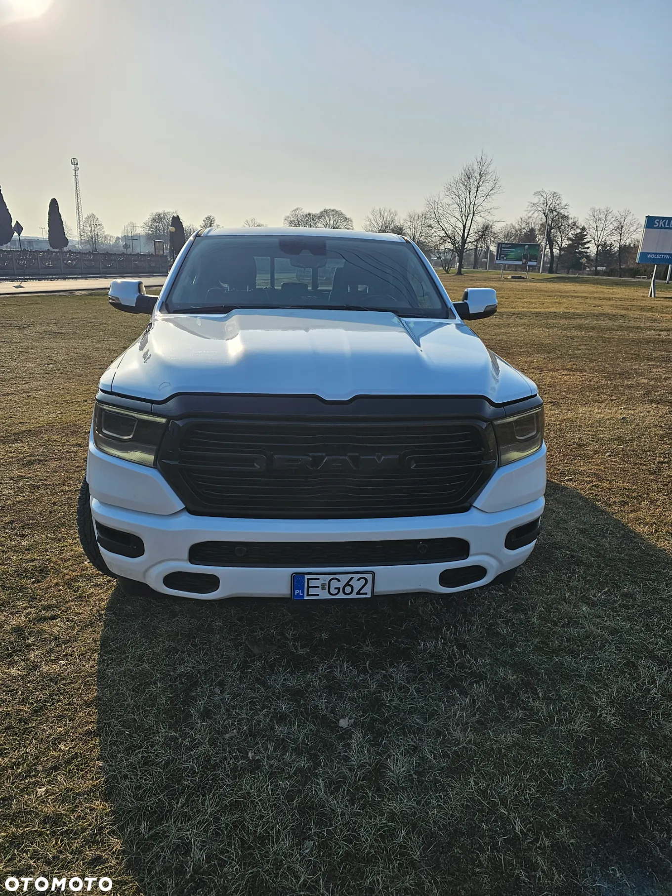 RAM 1500 5.7 Crew Cab Laramie - 18