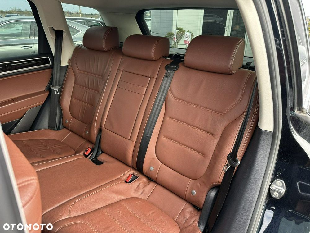 Volkswagen Touareg 3.0 V6 TDI BMT Business Line - 14