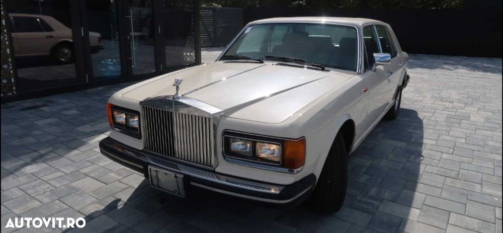 Rolls-Royce Silver Spirit - 2