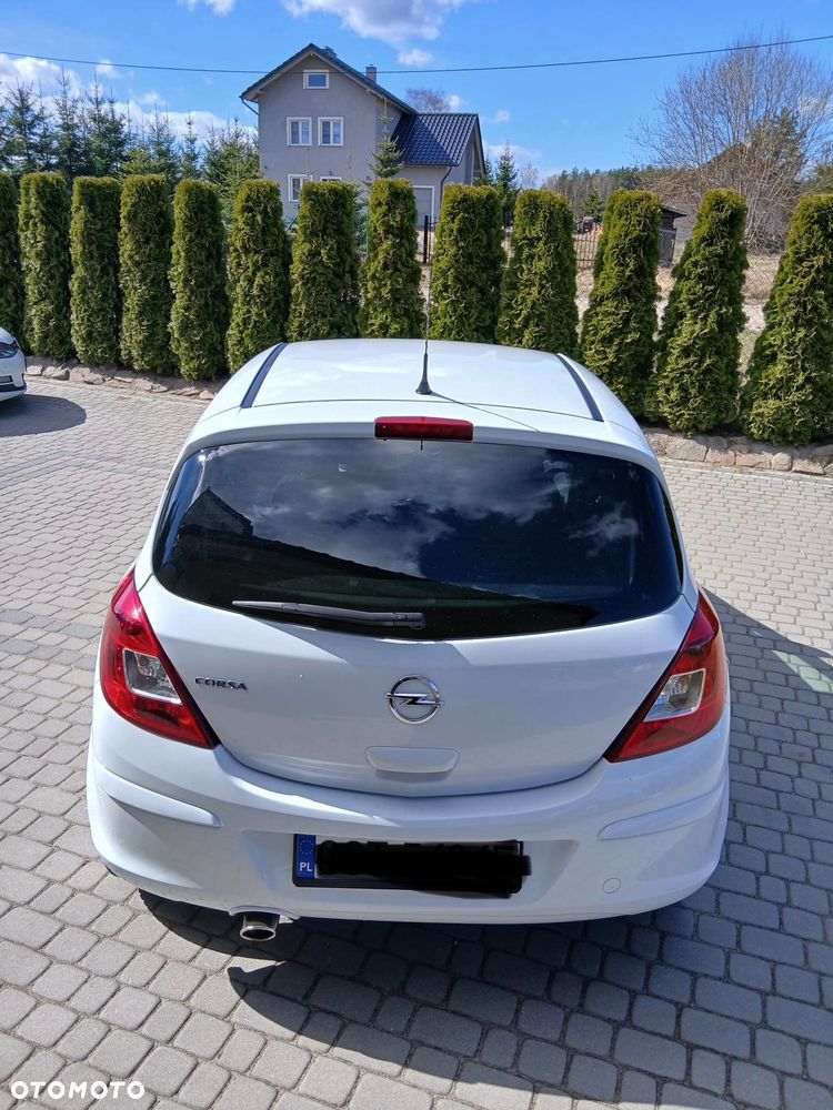 Opel Corsa 1.4 16V Satellite - 5