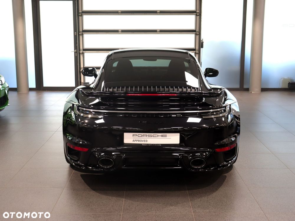 Porsche 911 Turbo S - 4