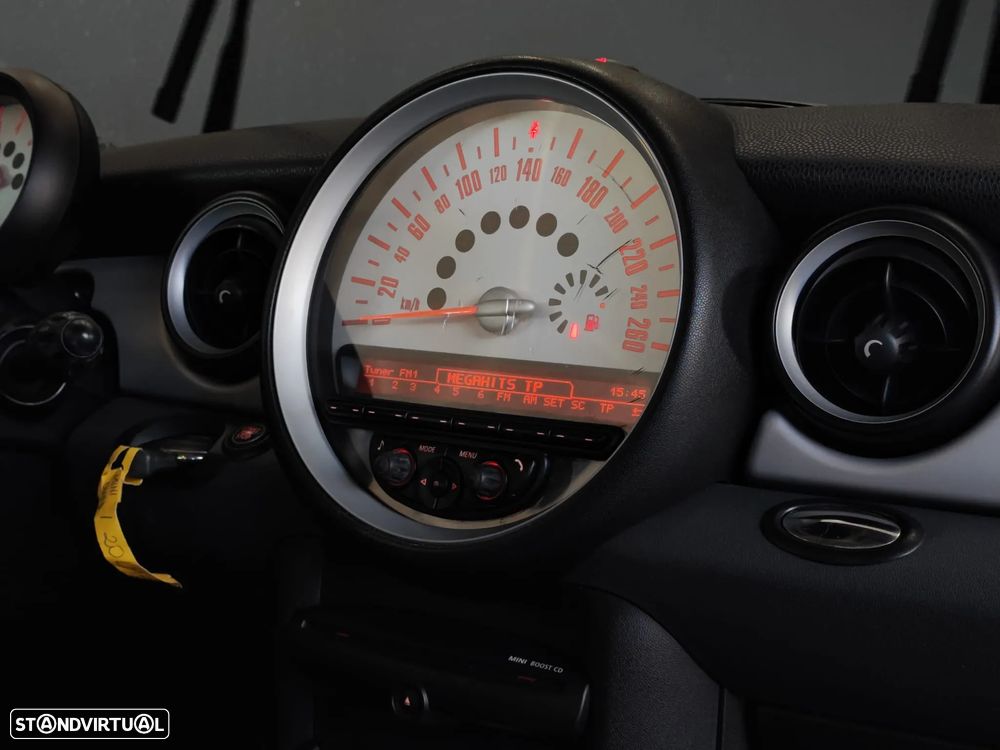 MINI 3 Portas One D - 33