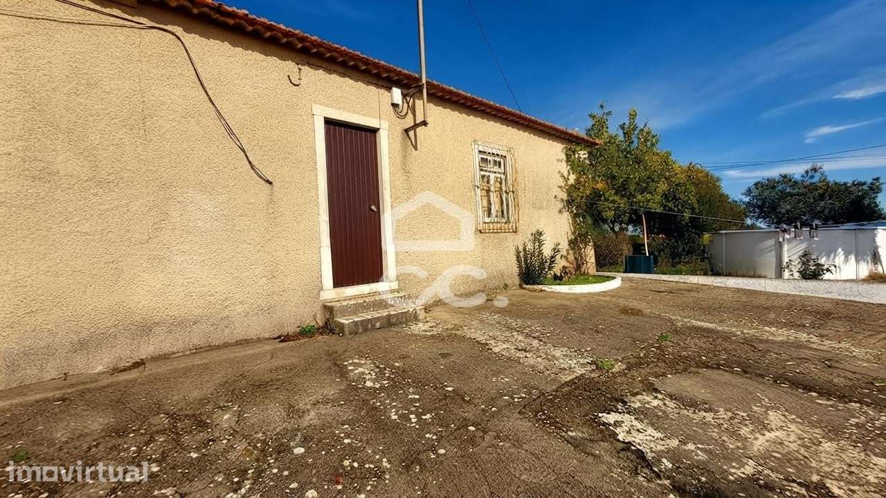 Quinta com 14.590m2, Moradia, Casa do Caseiro e Estruturas Agrícolas e - Grande imagem: 4/59