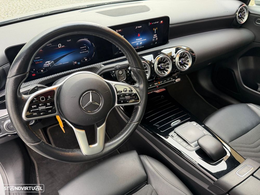 Mercedes-Benz A 250 - 16