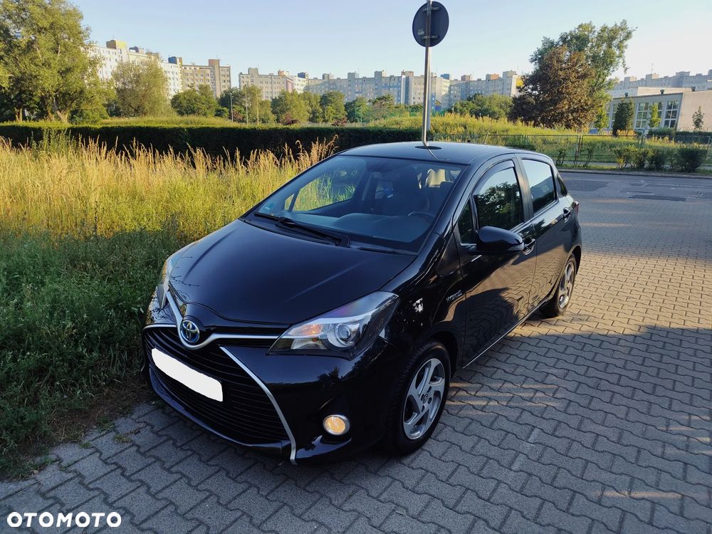 Toyota Yaris 1.5 VVT-i Comfort mit Design Paket - 38
