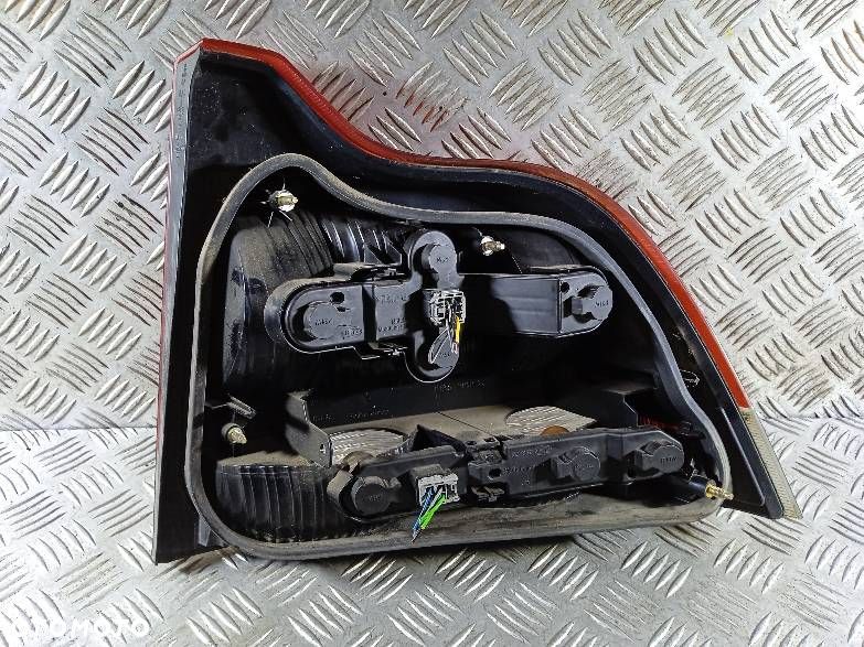 LAMPA LEWA TYLNA VOLVO S60 - 2