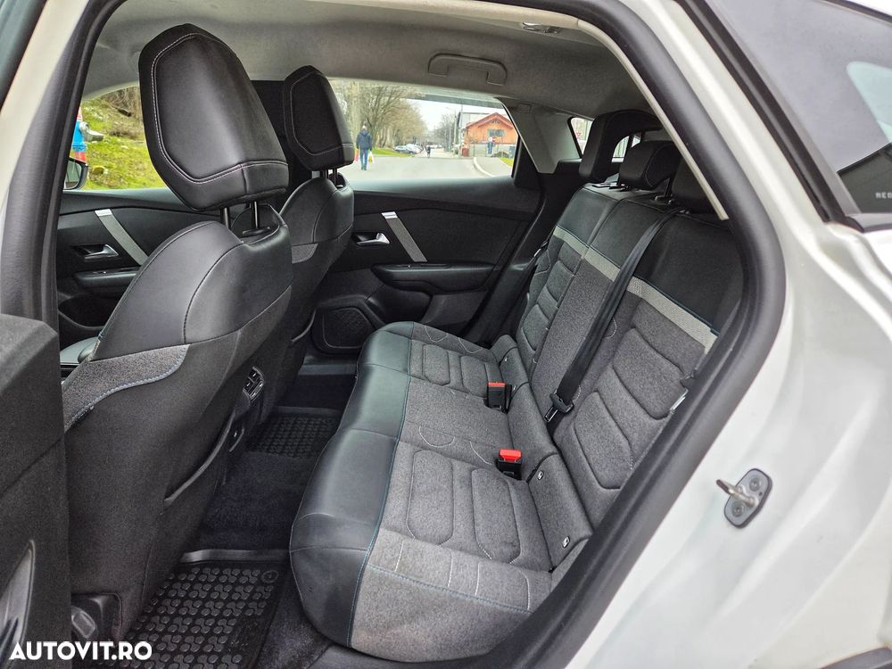 Citroën C4 PureTech 130 Stop&Start FEEL PACK - 21