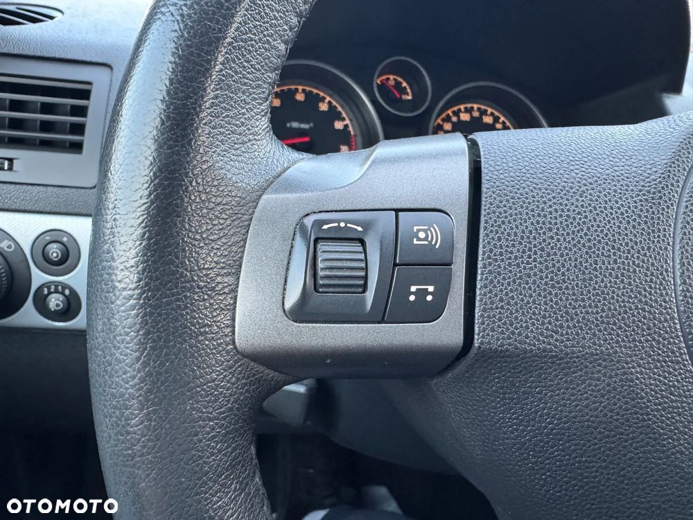 Opel Astra 1.6 Edition - 19