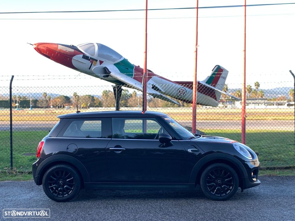 MINI 3 Portas One D - 6