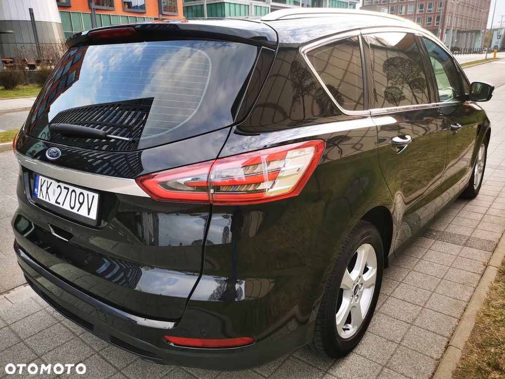 Ford S-Max 2.0 EcoBlue Titanium - 11