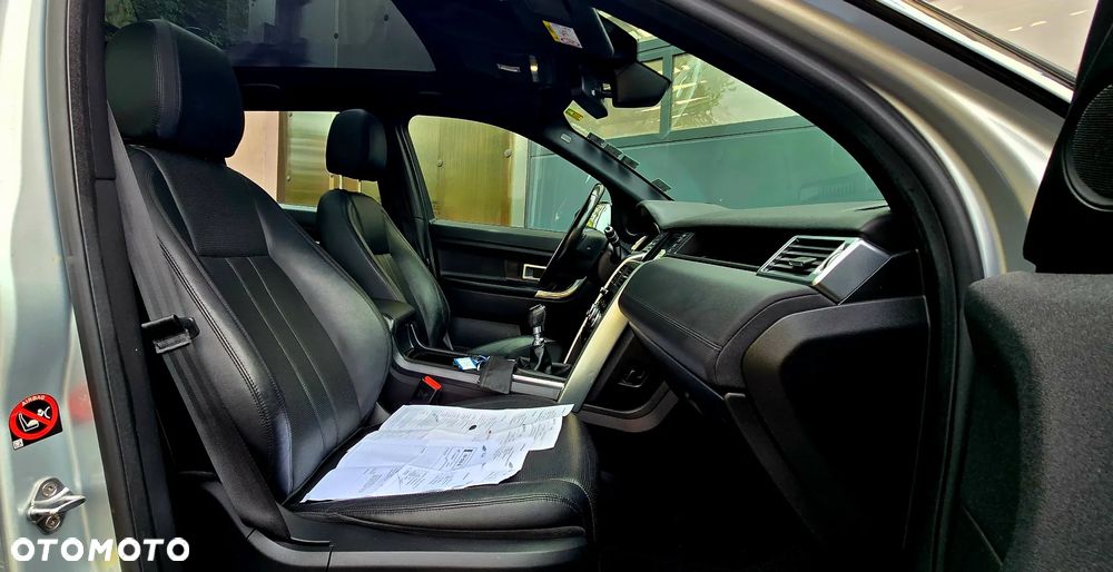 Land Rover Discovery Sport - 19