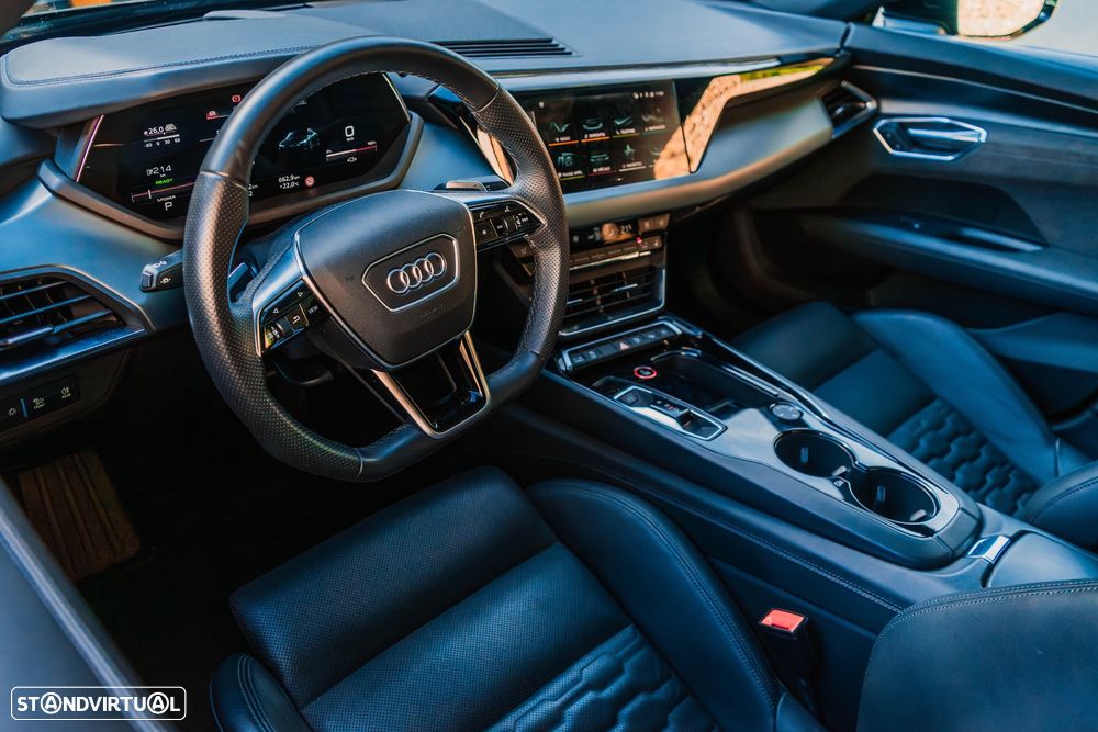 Audi e-tron GT quattro - 17