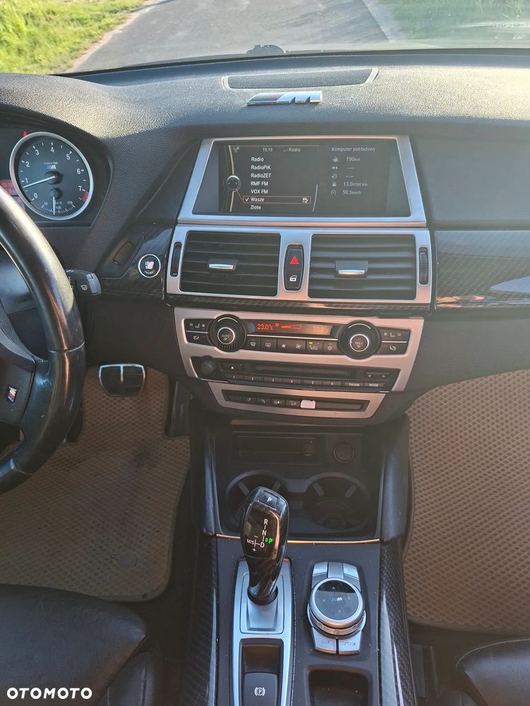 BMW X6M - 11