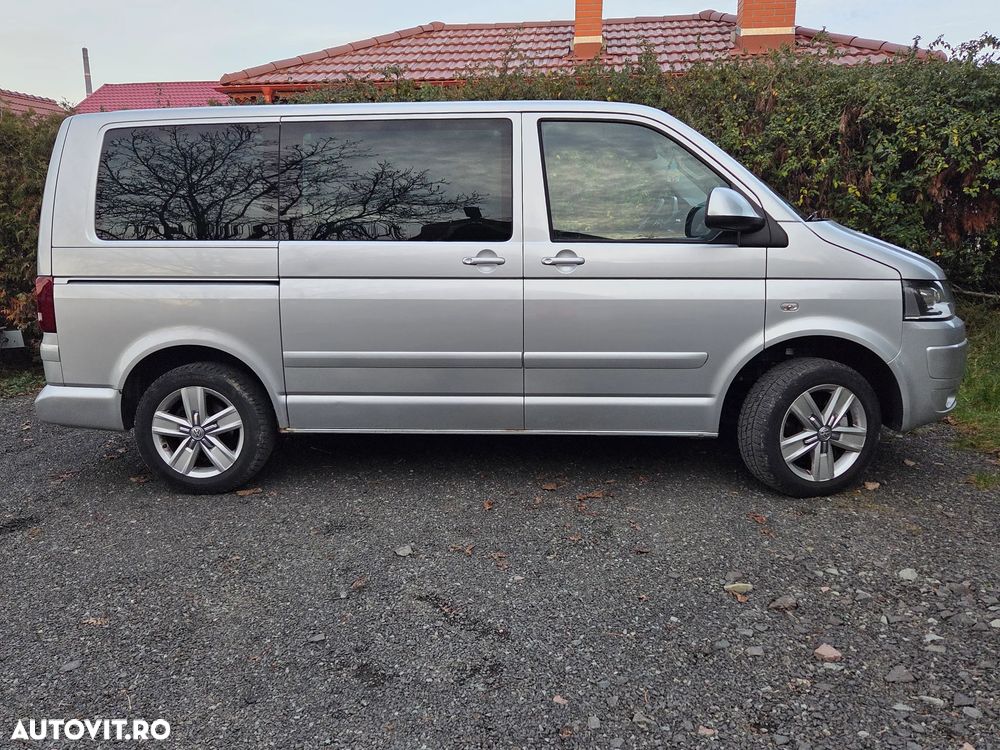 Volkswagen Caravelle - 7