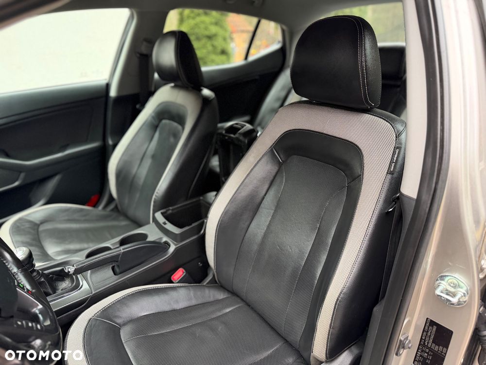 Kia Optima 1.7 CRDI EcoDynamics Spirit - 12