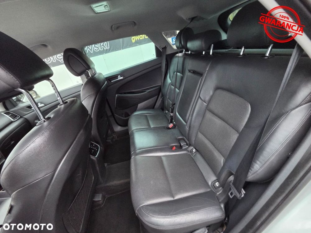 Hyundai Tucson 1.7 CRDI BlueDrive Comfort 2WD - 39