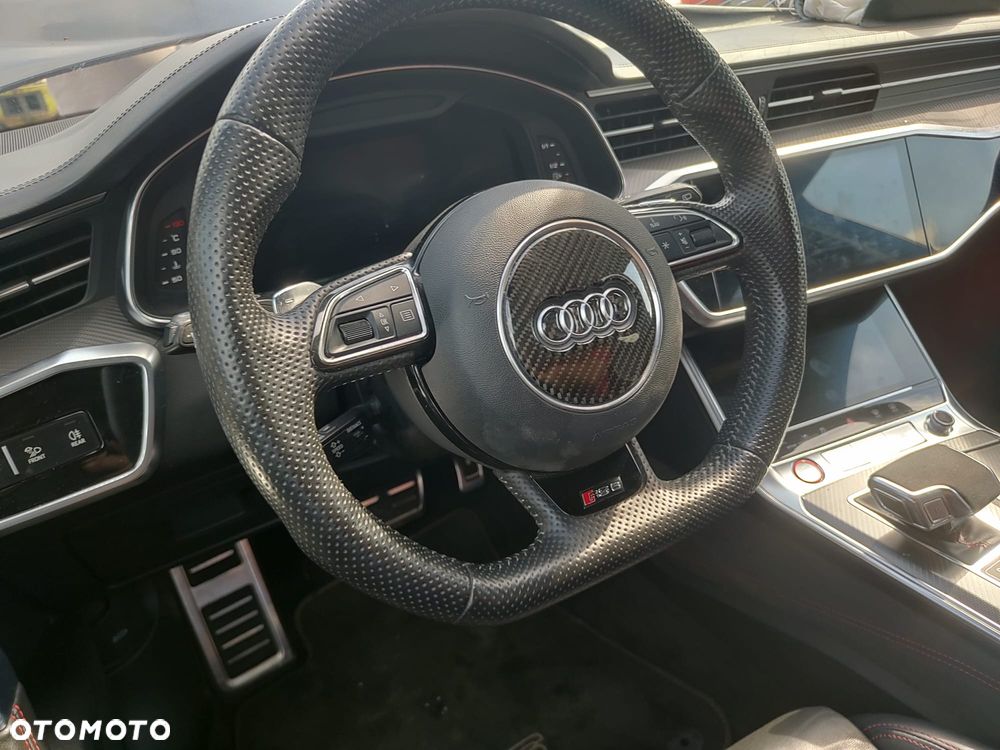Audi RS6 - 19