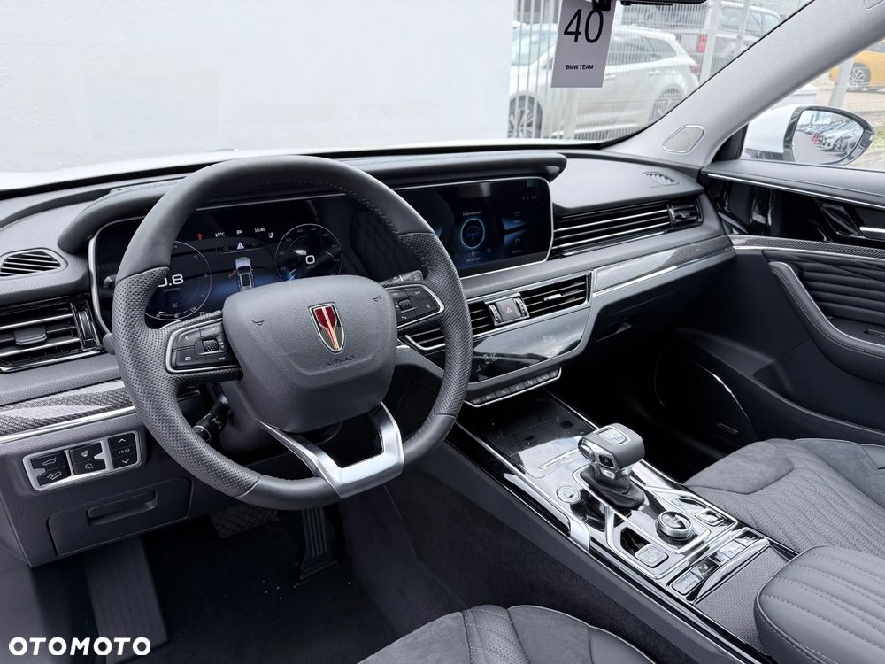 Hongqi HS5 - 19