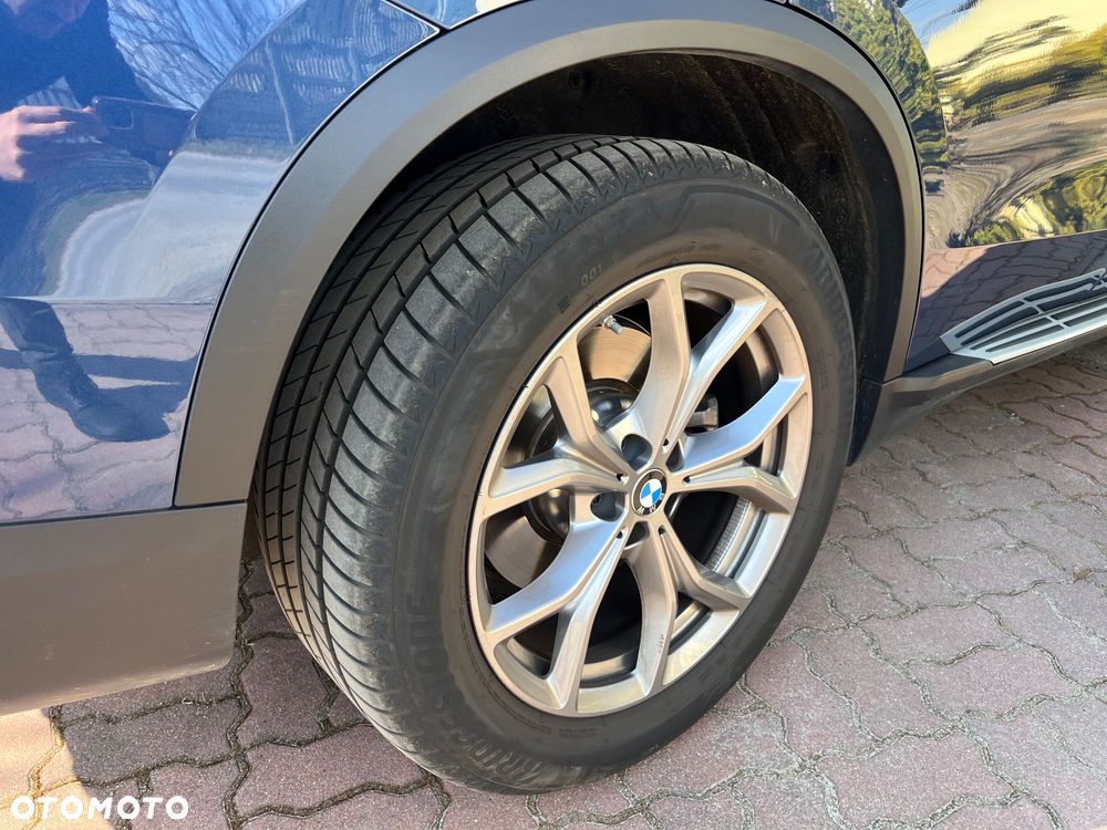 BMW X5 xDrive40i - 13