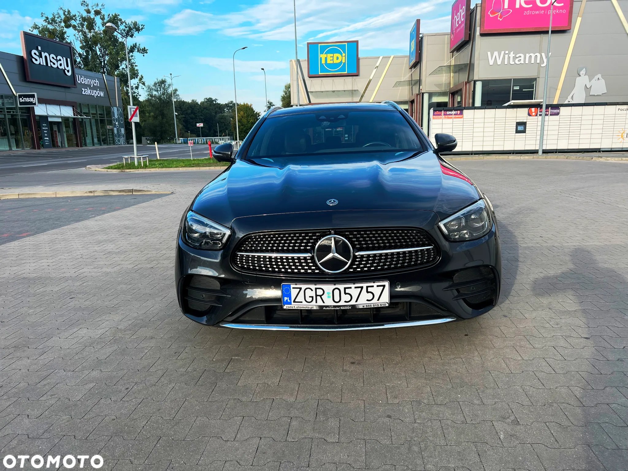 Mercedes-Benz Klasa E 300 de 4Matic T 9G-TRONIC AMG Line - 2
