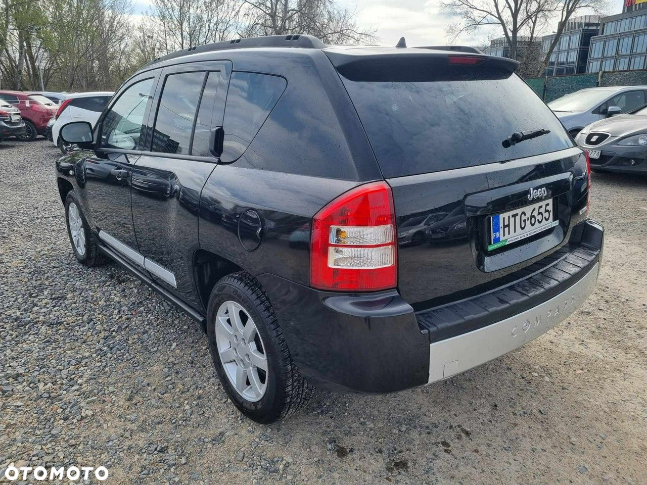 Jeep Compass - 8