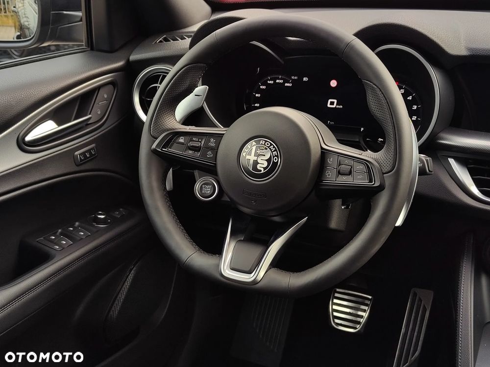 Alfa Romeo Stelvio 2.0 Turbo Veloce Q4 - 19