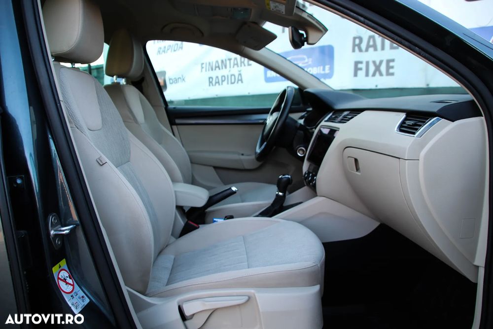 Skoda Octavia 1.6 TDI DSG Ambition - 15