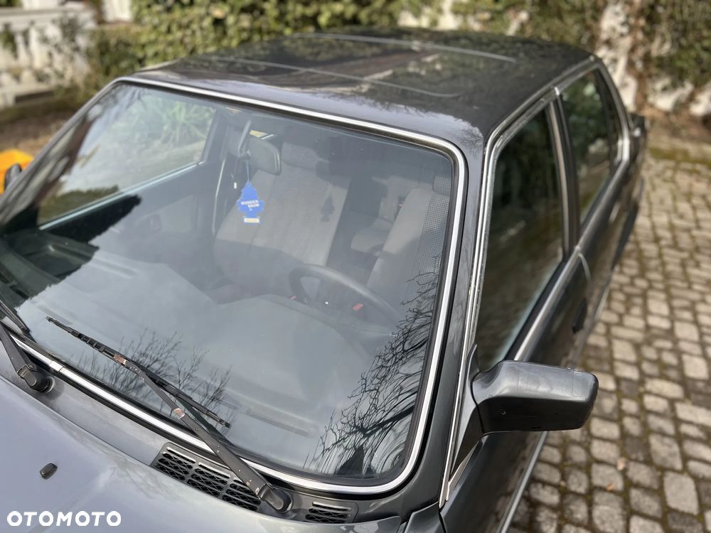 BMW Seria 3 - 7
