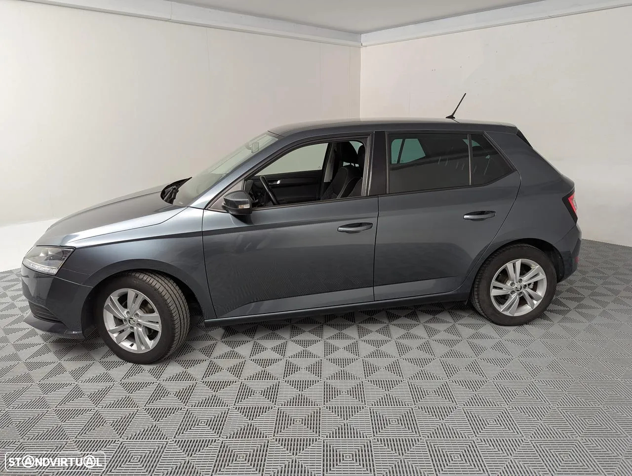 Skoda Fabia 1.0 TSI Active - 4