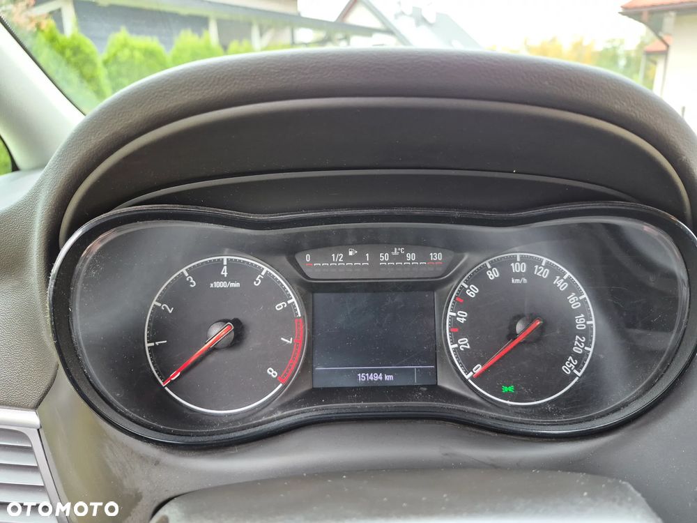 Opel Zafira - 18