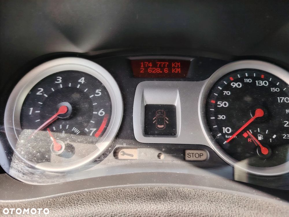 Renault Clio 1.2 16V Exception - 8