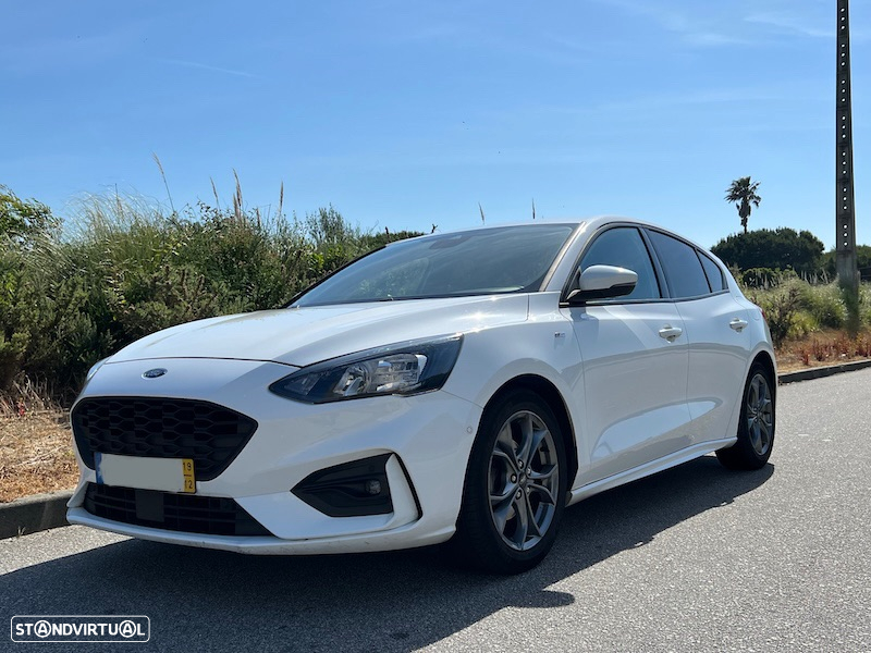 Ford Focus 1.5 TDCi EcoBlue ST-Line - 2