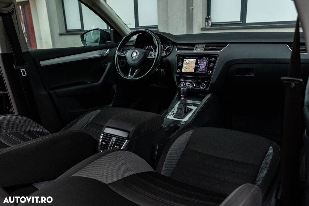 Skoda Octavia 2.0 TDI (Green tec) DSG Joy - 29