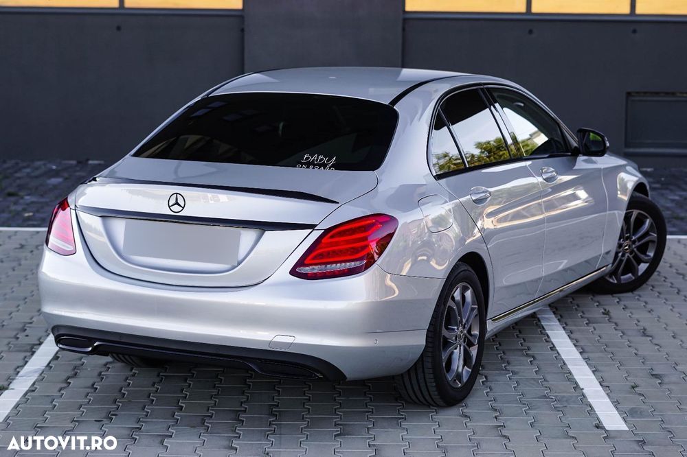 Mercedes-Benz C - 7